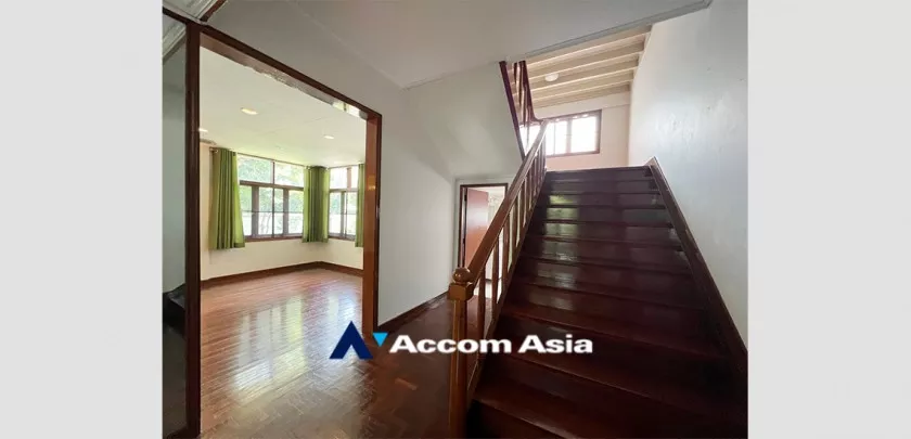 18  3 br House For Rent in Sathorn ,Bangkok BTS Chong Nonsi at Peaceful Compound 97421