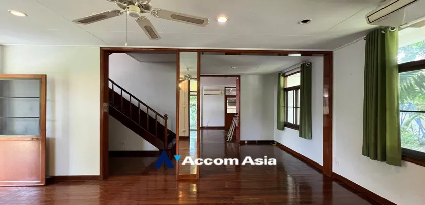 21  3 br House For Rent in Sathorn ,Bangkok BTS Chong Nonsi at Peaceful Compound 97421