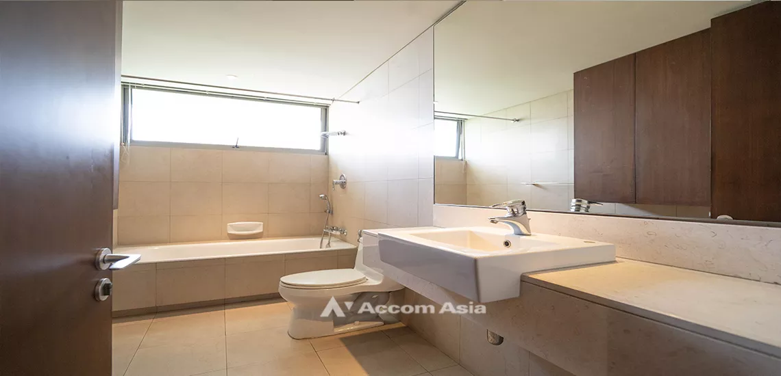 11  3 br Apartment For Rent in Ploenchit ,Bangkok BTS Ploenchit - MRT Lumphini at Modern Retro - 2 Units / floor 17466