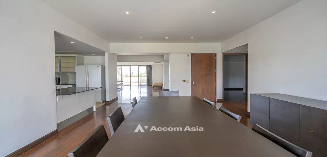  1  3 br Apartment For Rent in Ploenchit ,Bangkok BTS Ploenchit - MRT Lumphini at Modern Retro - 2 Units / floor 17466