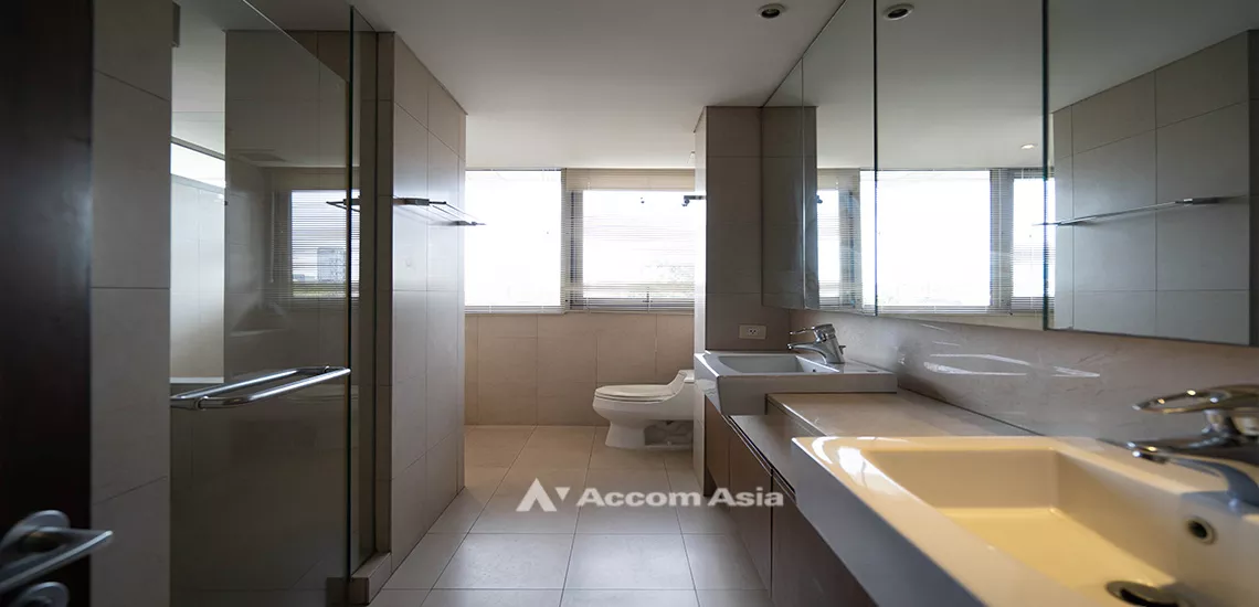 10  3 br Apartment For Rent in Ploenchit ,Bangkok BTS Ploenchit - MRT Lumphini at Modern Retro - 2 Units / floor 17466
