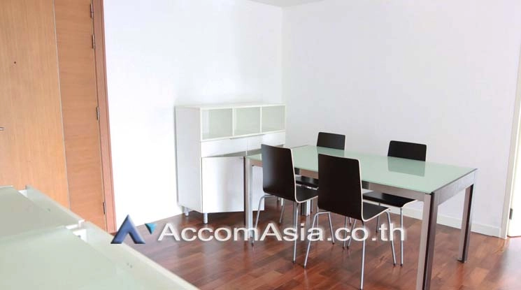 unit 2 Bedrooms  Condominium For Rent in Ploenchit, Bangkok  near BTS Ploenchit (27505)