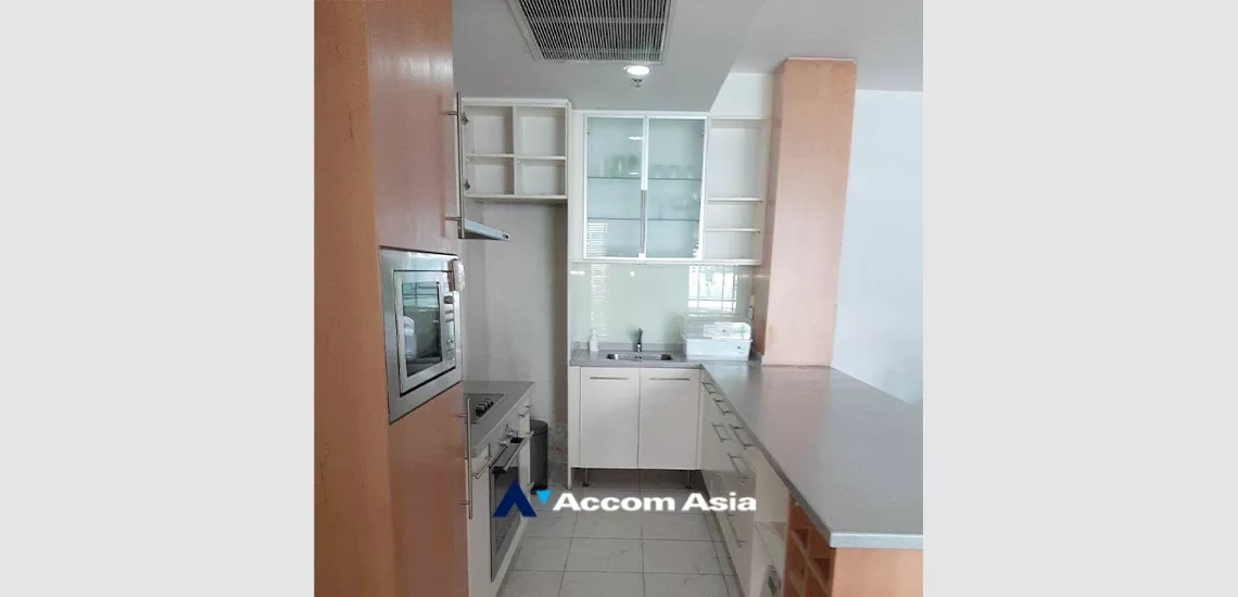 6  2 br Condominium For Rent in Silom ,Bangkok BTS Sala Daeng - MRT Silom at The Legend Saladaeng 27581