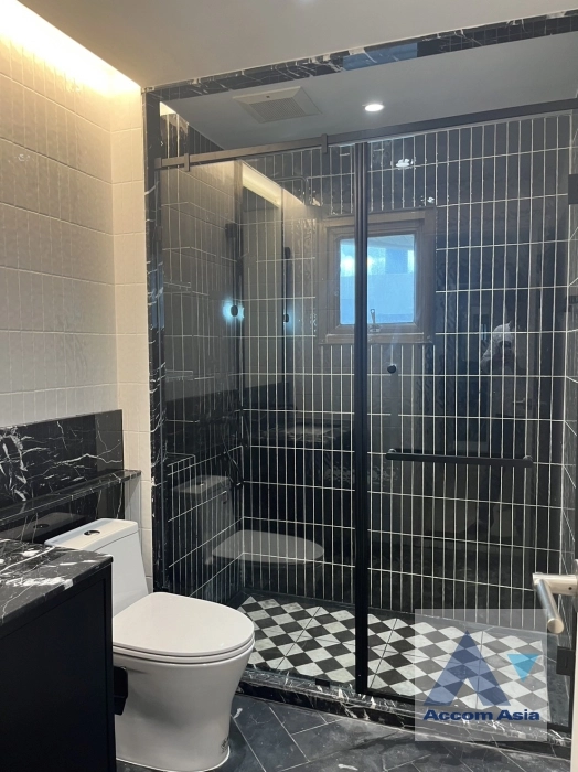 16  2 br Condominium For Rent in Ploenchit ,Bangkok BTS Ploenchit at Baan Ploenchit 27601