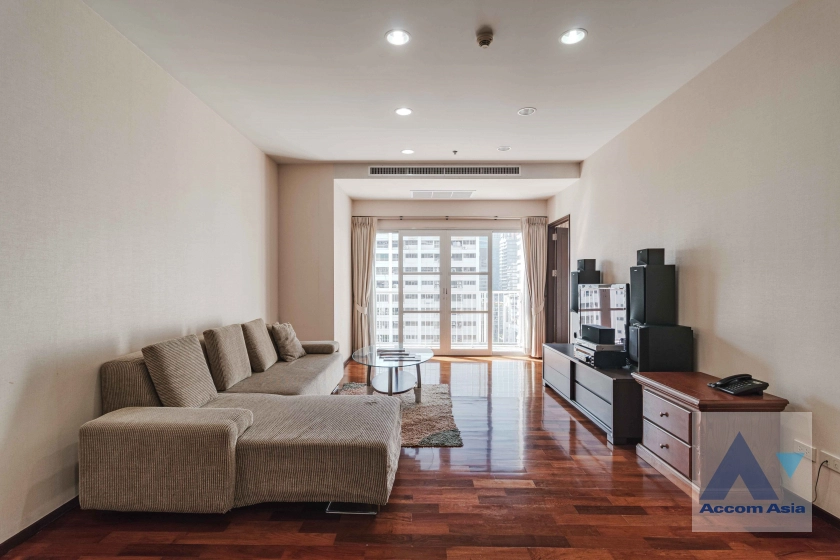 Noble Ora Condominium  2 Bedroom for Sale & Rent BTS Thong Lo in Sukhumvit Bangkok