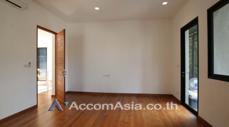 16  3 br House For Rent in Sukhumvit ,Bangkok BTS Phrom Phong 9015301