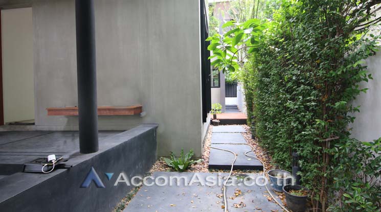 18  3 br House For Rent in Sukhumvit ,Bangkok BTS Phrom Phong 9015301