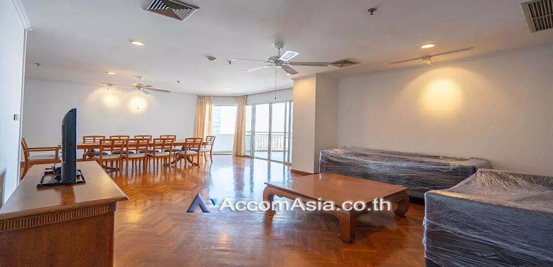 unitPet friendly |  3 Bedrooms  Apartment For Rent in Sathorn, Bangkok  near BRT Technic Krungthep (27744)