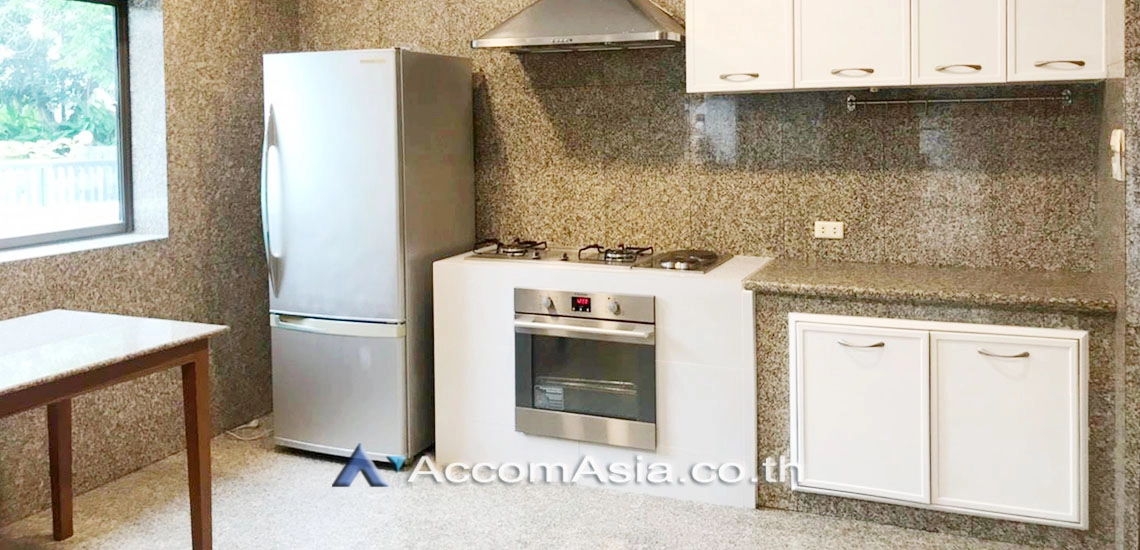 9  3 br House for rent and sale in Pattanakarn ,Bangkok BTS On Nut at Panya Pattanakarn Village 47799