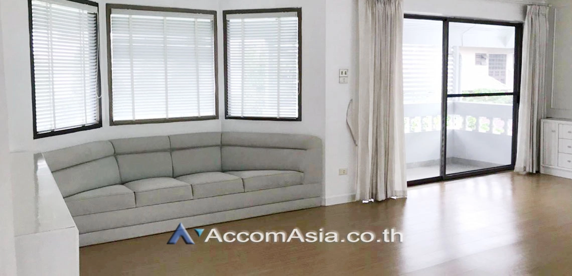 6  3 br House for rent and sale in Pattanakarn ,Bangkok BTS On Nut at Panya Pattanakarn Village 47799