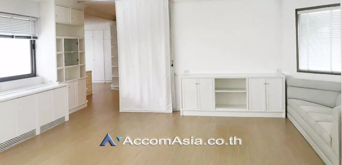 11  3 br House for rent and sale in Pattanakarn ,Bangkok BTS On Nut at Panya Pattanakarn Village 47799