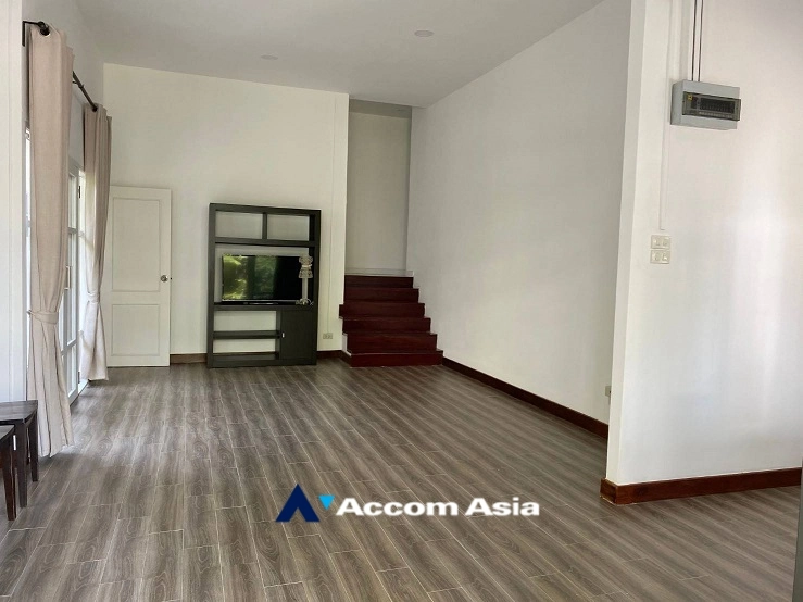  1  3 br House For Rent in Sukhumvit ,Bangkok BTS Phrom Phong 9015701