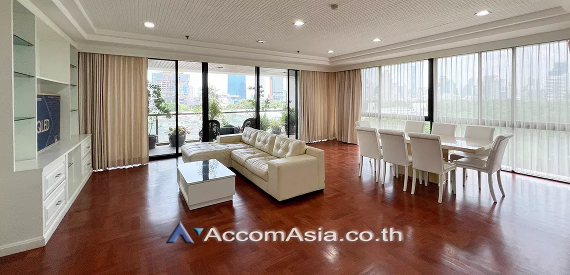 Pet friendly |  3 Bedrooms  Condominium For Rent in Ploenchit, Bangkok  near BTS Ploenchit - MRT Lumphini (27934)
