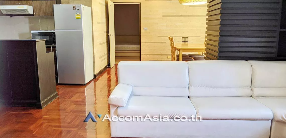 unit 2 Bedrooms  Condominium For Rent & Sale in Ploenchit, Bangkok  near BTS Ratchadamri (27954)