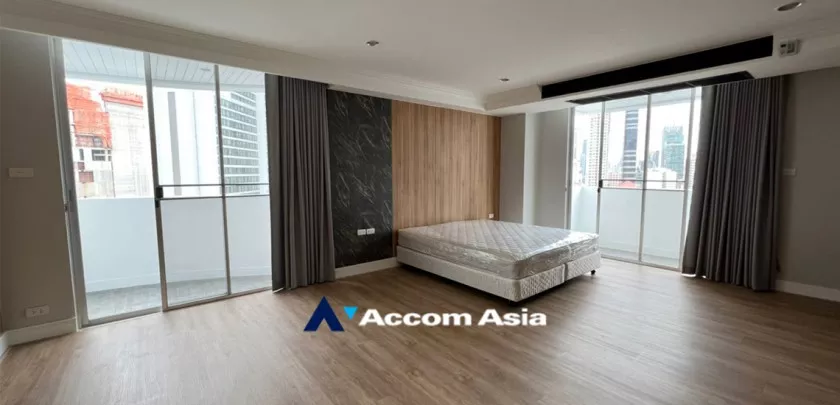 unitPet friendly |  4 Bedrooms  Apartment For Rent in Sukhumvit, Bangkok  near BTS Asok - MRT Sukhumvit (1001601)