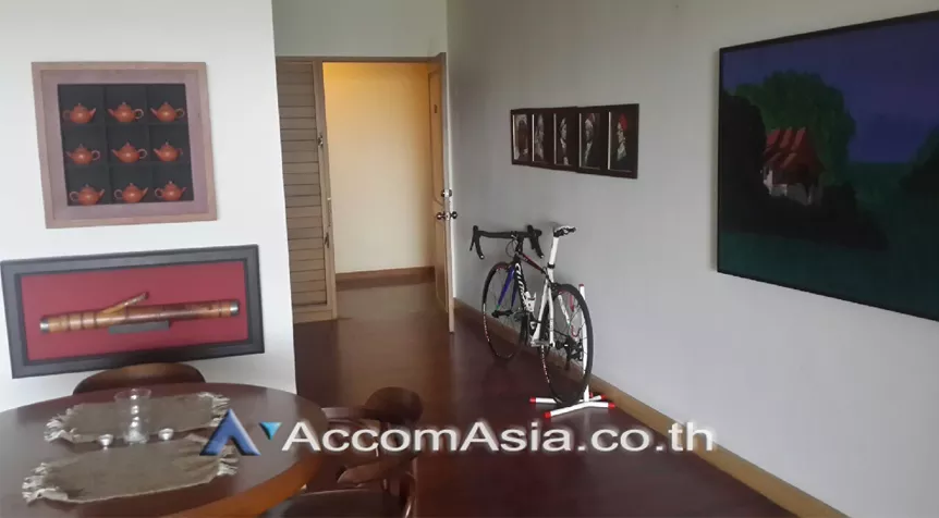 unit 1 Bedroom  Condominium For Rent & Sale in Charoen Nakhon, Bangkok  near BTS Krung Thon Buri (28027)