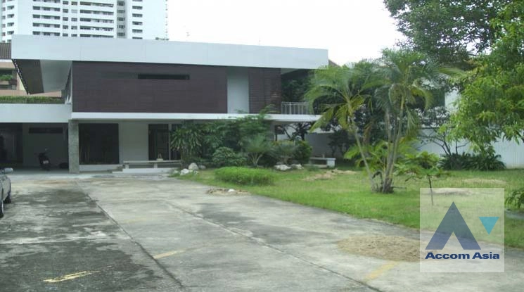  2  3 br House For Rent in Sukhumvit ,Bangkok BTS Phrom Phong 9016601