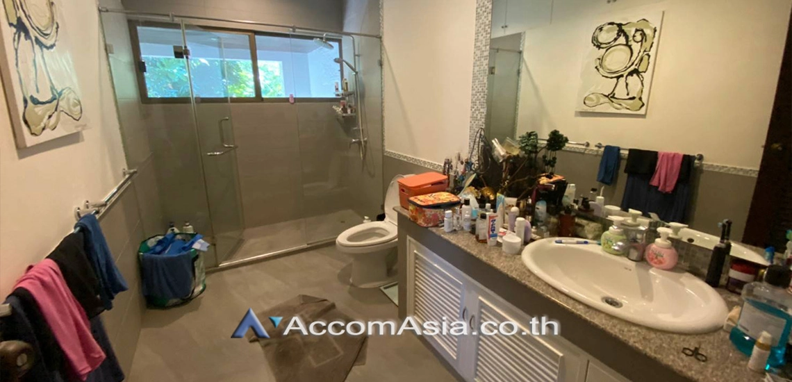 26  4 br House For Rent in Sukhumvit ,Bangkok BTS Ekkamai at Private Greenery Compound 98082