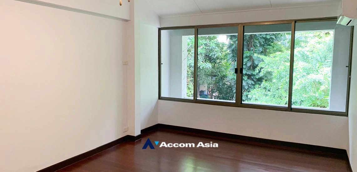 11  4 br House For Rent in Sukhumvit ,Bangkok BTS Ekkamai at Private Greenery Compound 98082