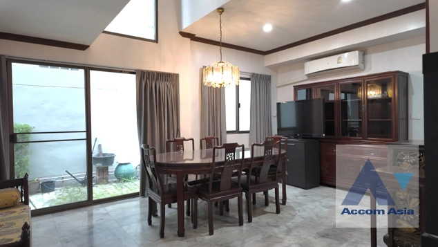 5  4 br House For Rent in Sukhumvit ,Bangkok BTS Phrom Phong 11007401