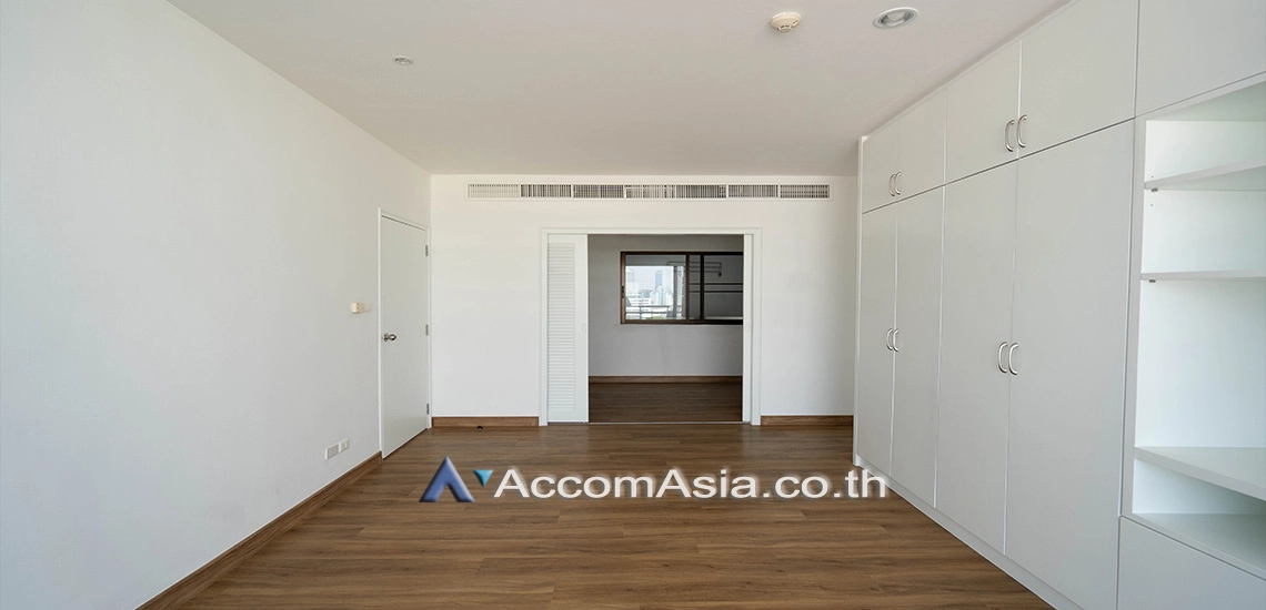5  2 br Condominium For Rent in Sathorn ,Bangkok MRT Khlong Toei at Baan Yen Akard 28170