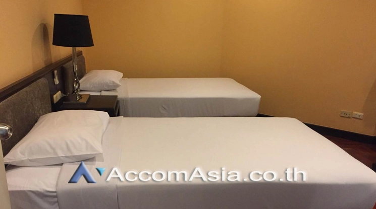 unit 2 Bedrooms  Apartment For Rent in Sukhumvit, Bangkok  near BTS Phrom Phong (18173)