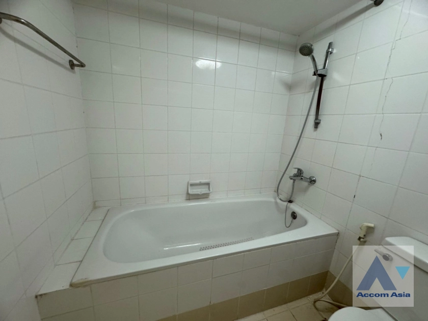 28  2 br Condominium For Rent in Sukhumvit ,Bangkok BTS Phrom Phong at Baan Suan Petch 28195