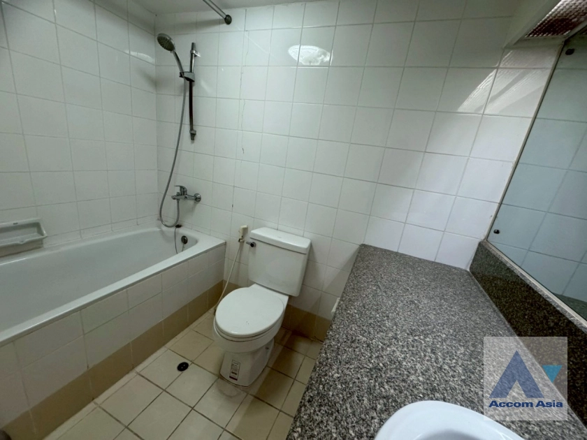 26  2 br Condominium For Rent in Sukhumvit ,Bangkok BTS Phrom Phong at Baan Suan Petch 28195