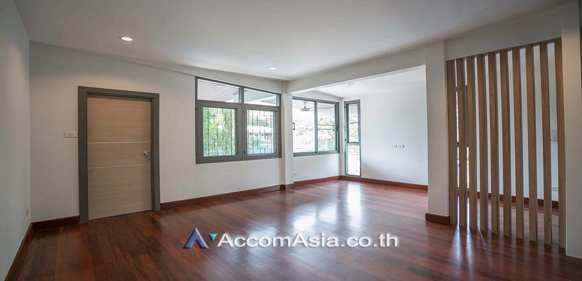 9  4 br House for rent and sale in Sukhumvit ,Bangkok BTS Phrom Phong 10003201