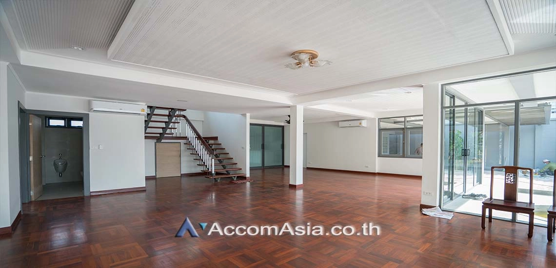  1  4 br House for rent and sale in Sukhumvit ,Bangkok BTS Phrom Phong 10003201