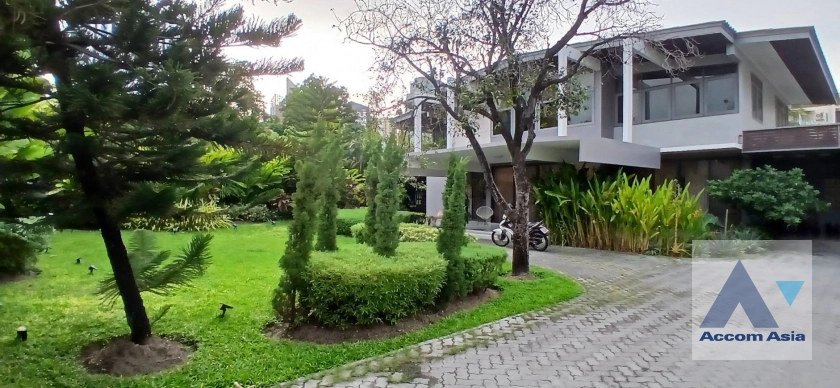  2  4 br House for rent and sale in Sukhumvit ,Bangkok BTS Phrom Phong 10003201