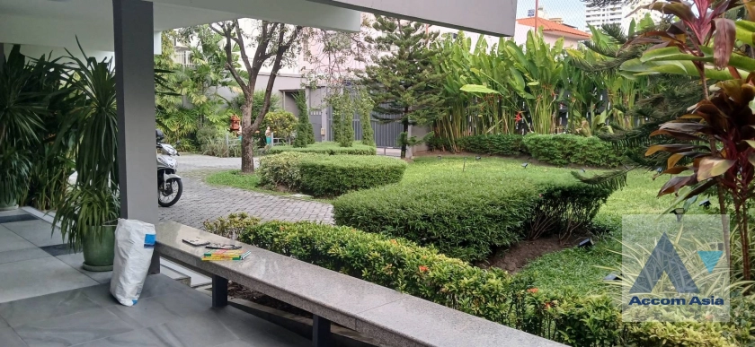 15  4 br House for rent and sale in Sukhumvit ,Bangkok BTS Phrom Phong 10003201