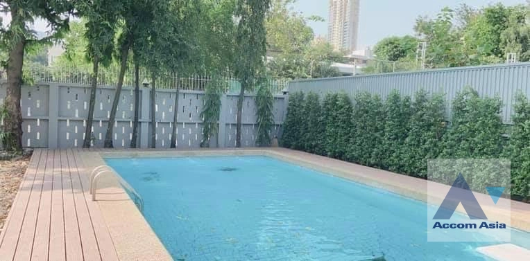 unitHome Office, Private Swimming Pool, Pet friendly |  4 Bedrooms  House For Rent & Sale in Sukhumvit, Bangkok  near BTS Phrom Phong (10003201)