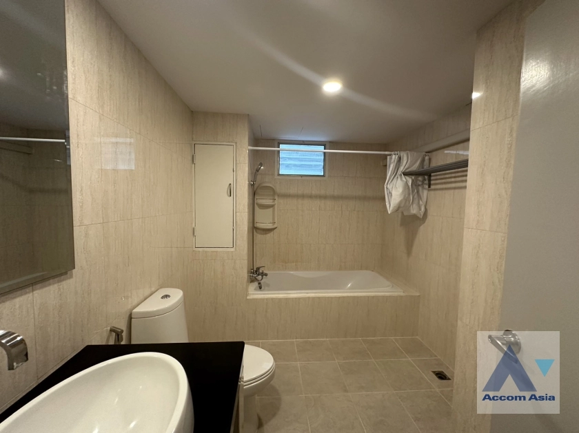 28  3 br Condominium For Rent in Sukhumvit ,Bangkok BTS Phrom Phong at Regent On The Park 3 28314