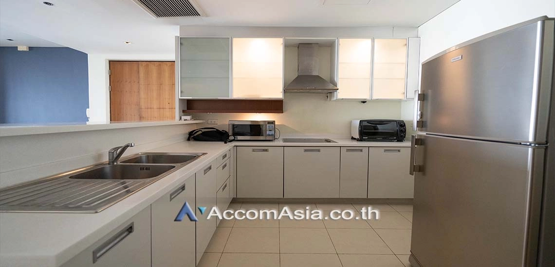 unitBig Balcony, Pet friendly |  3 Bedrooms  Condominium For Rent in Sukhumvit, Bangkok  near BTS Asok - MRT Sukhumvit (28374)