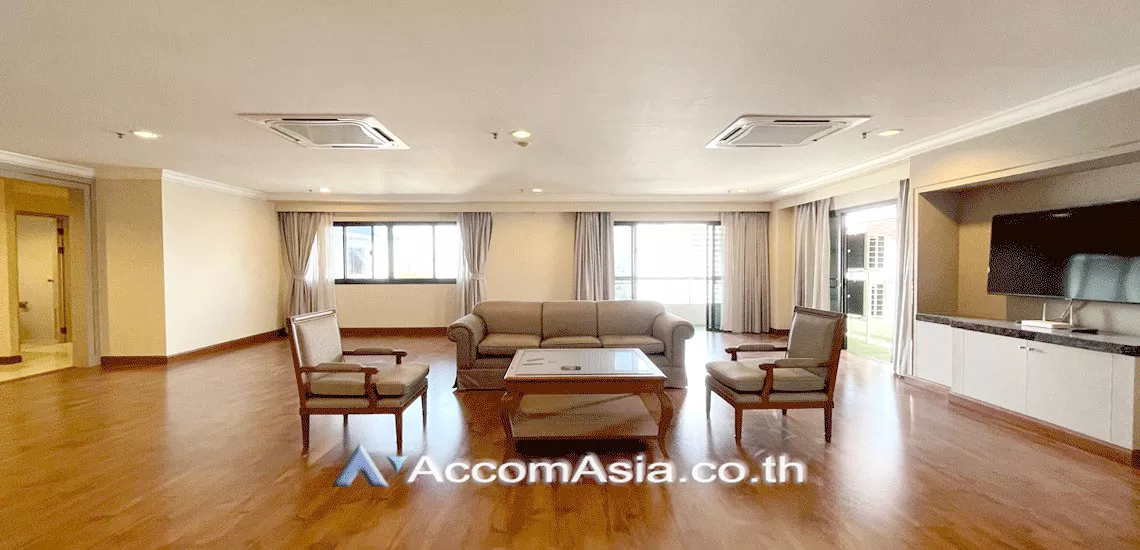 unitPet friendly |  3 Bedrooms  Apartment For Rent in Sukhumvit, Bangkok  near BTS Asok - MRT Sukhumvit (18695)