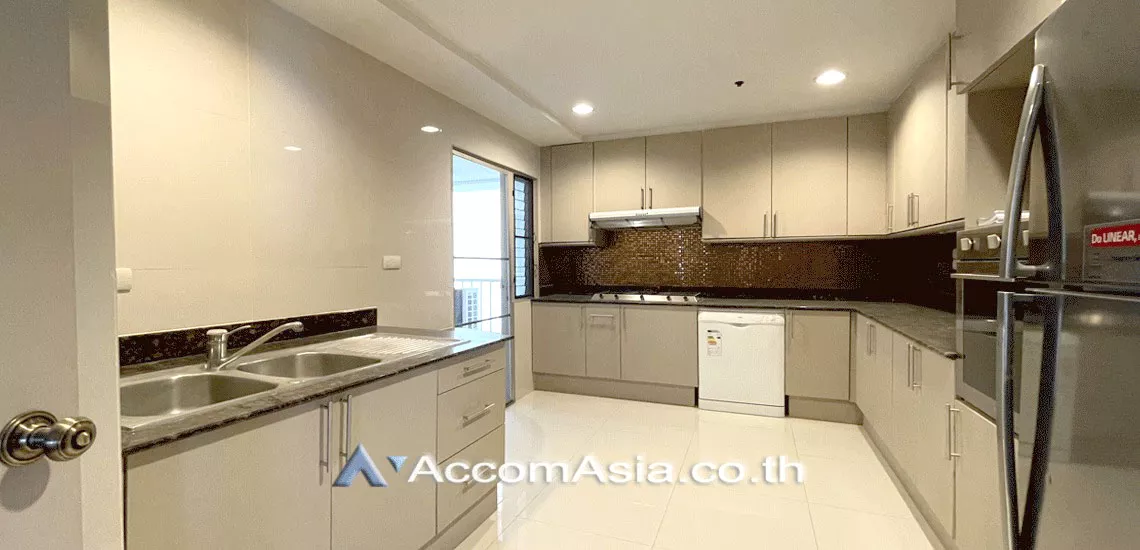 4  3 br Apartment For Rent in Sukhumvit ,Bangkok BTS Asok - MRT Sukhumvit at Comfortable for Living 18695