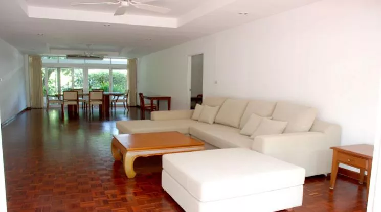  2  3 br Apartment For Rent in Sathorn ,Bangkok BTS Chong Nonsi at Low rise - Cozy Apartment 18730