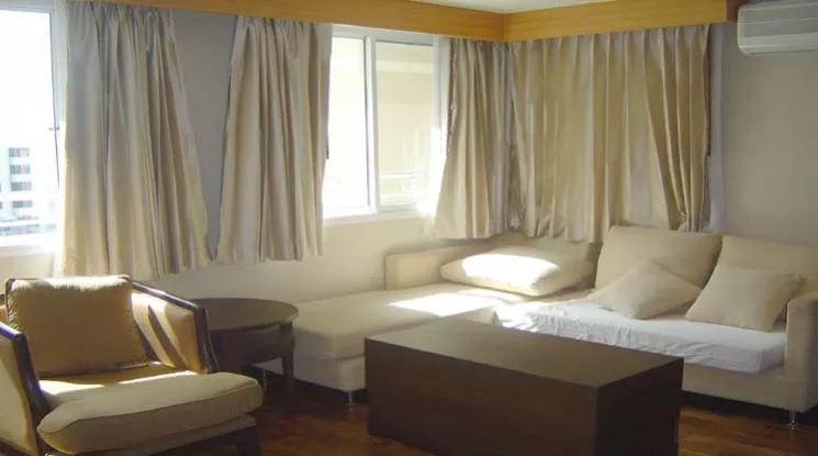 unitPet friendly |  2 Bedrooms  Apartment For Rent in Sukhumvit, Bangkok  near BTS Nana (18753)