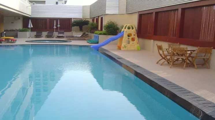 unitPet friendly |  3 Bedrooms  Apartment For Rent in Sukhumvit, Bangkok  near BTS Nana (18755)