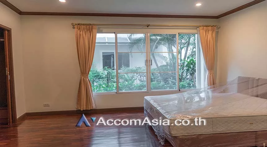 9  4 br House For Rent in Sukhumvit ,Bangkok BTS Thong Lo at Exclusive family compound 58763