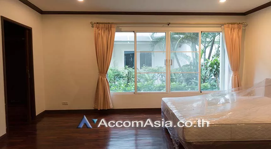 10  4 br House For Rent in Sukhumvit ,Bangkok BTS Thong Lo at Exclusive family compound 58763