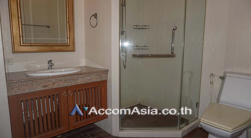 12  4 br House For Rent in Sukhumvit ,Bangkok BTS Thong Lo at Exclusive family compound 58764