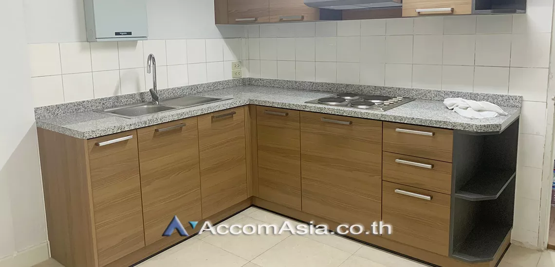 5  3 br House For Rent in Phaholyothin ,Bangkok BTS Ari 48765