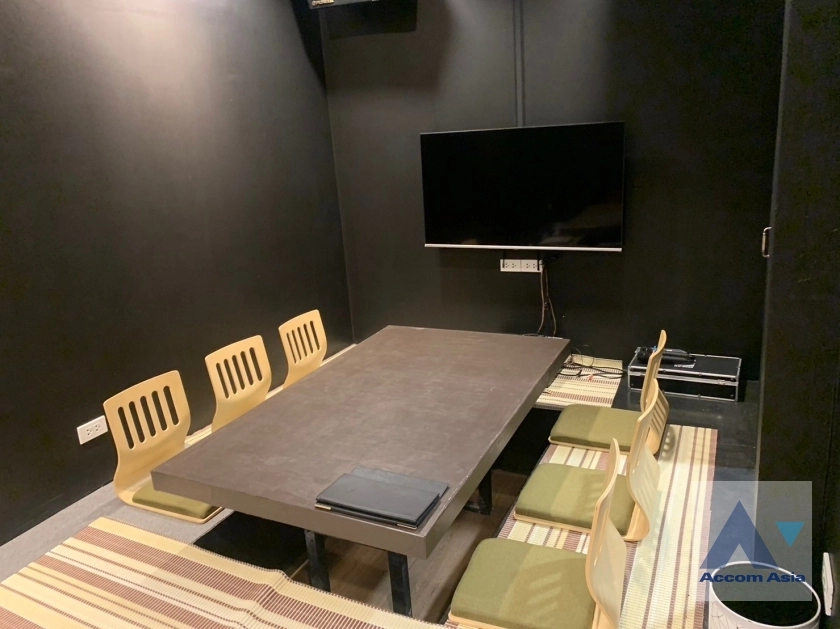 9  3 br Townhouse For Rent in Sukhumvit ,Bangkok BTS Phrom Phong 88766