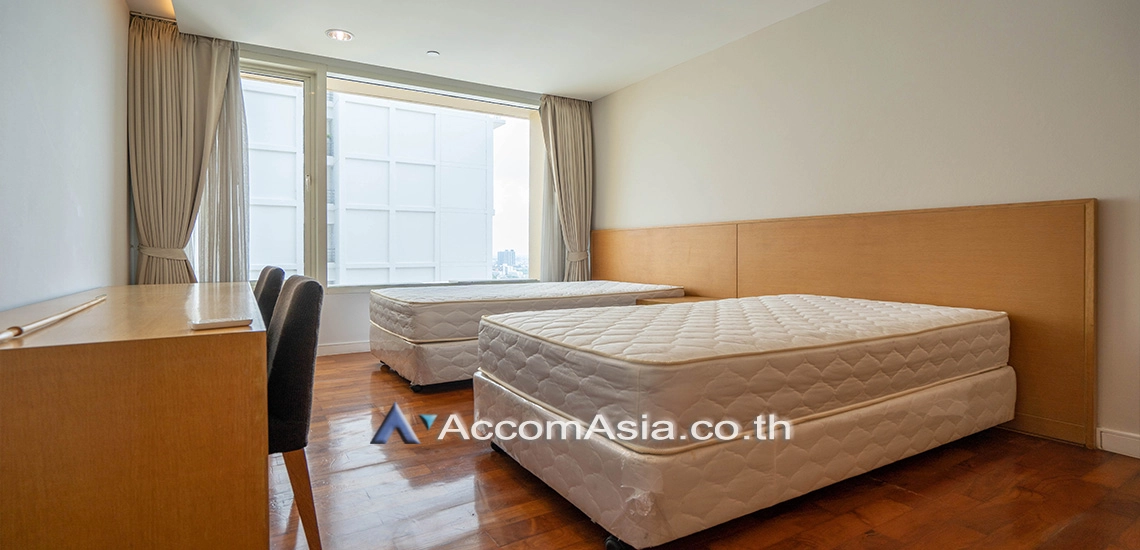 7  3 br Apartment For Rent in Sukhumvit ,Bangkok BTS Phrom Phong at High-Rise Residence Unit Size from 197 Sqm, Ideal for Families 18792