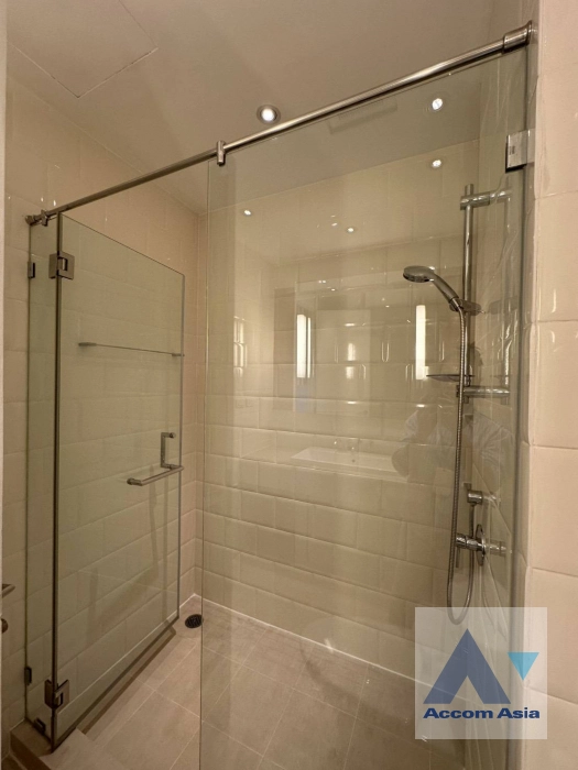 37  4 br Apartment For Rent in Sukhumvit ,Bangkok BTS Phrom Phong at High-Rise Residence Unit Size from 197 Sqm, Ideal for Families 28797