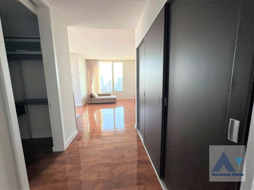 21  4 br Apartment For Rent in Sukhumvit ,Bangkok BTS Phrom Phong at High-Rise Residence Unit Size from 197 Sqm, Ideal for Families 28797