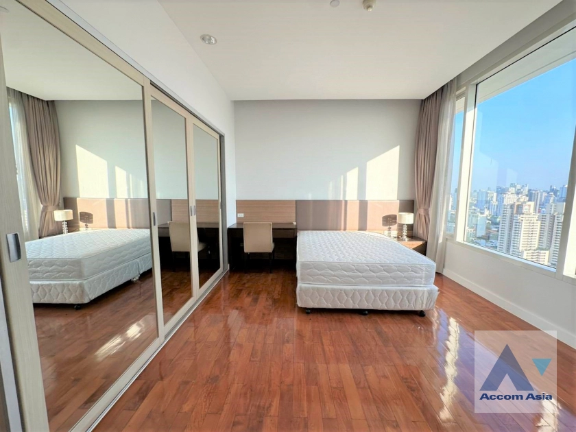 13  4 br Apartment For Rent in Sukhumvit ,Bangkok BTS Phrom Phong at High-Rise Residence Unit Size from 197 Sqm, Ideal for Families 28797