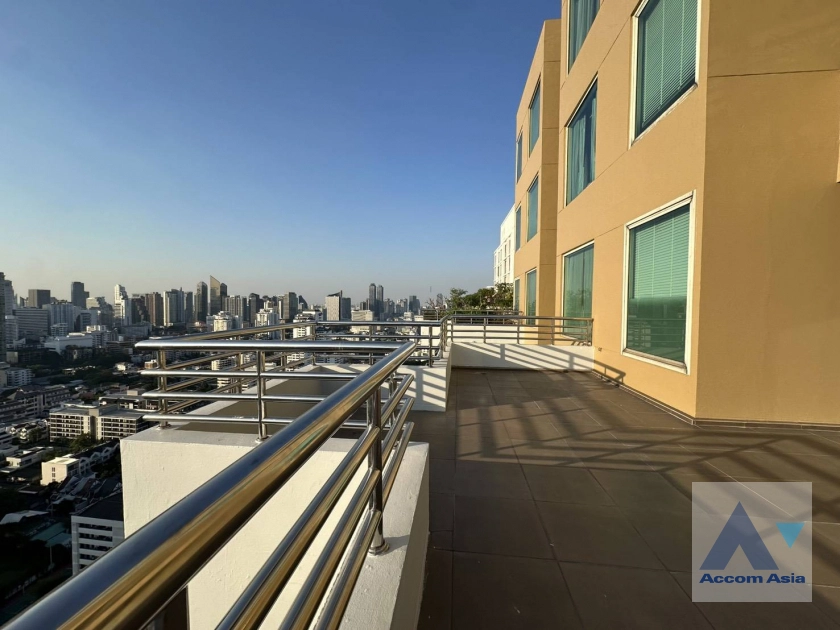 44  4 br Apartment For Rent in Sukhumvit ,Bangkok BTS Phrom Phong at High-Rise Residence Unit Size from 197 Sqm, Ideal for Families 28797